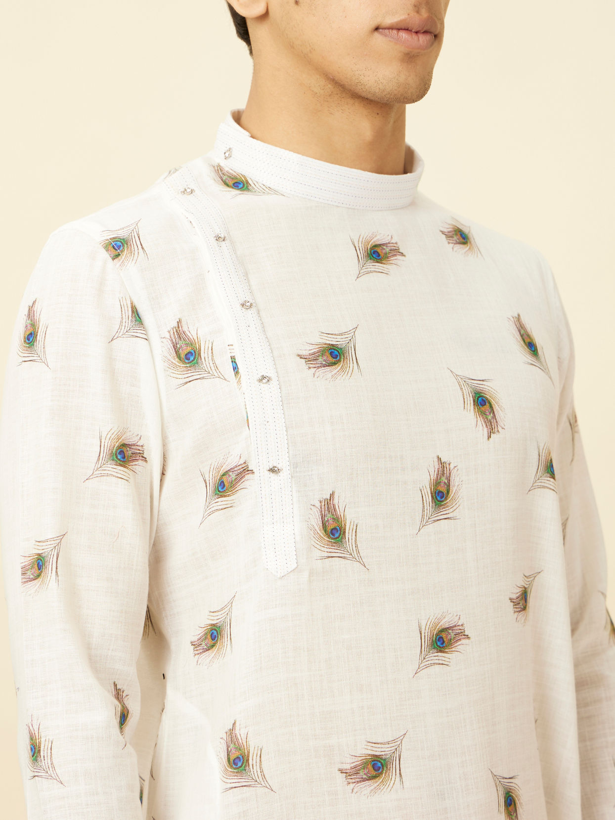 alt message - Manyavar Men Bright White Angrakha Style Kurta with Mor Pankh Print image number 1